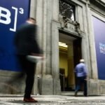 Crise Explosiva: Dívida Assombra O Gigante Carioca