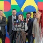 Fim Da 6×1 Ameaçado: Boulos E Gleisi Em Guerra Na Câmara!