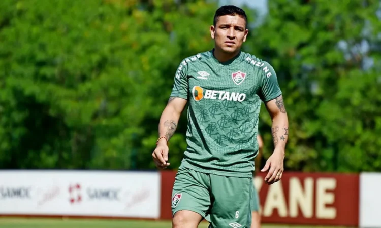 2025/12 — Ex Jogador Do Fluminense, Mario Pineida E Esposa São Brutalmente Assassinados A Tiros Em Guayaquil, Equador