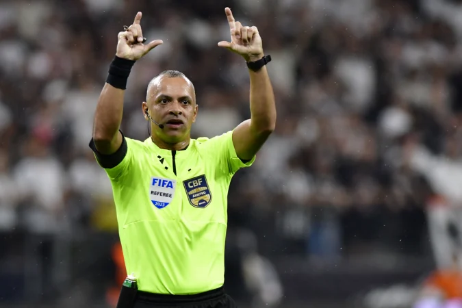 2025/12 — Wilton Pereira Sampaio é Definido Como Árbitro Da Eletrizante Final Da Copa Do Brasil Entre Corinthians E Vasco No Maracanã
