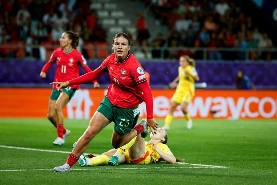 2025/12 — Futebol Feminino: Clubes Portugueses Lucram Mais De 344 Mil Euros Da Uefa Pela Participação No Euro 2025, Com Benfica Liderando Ganhos