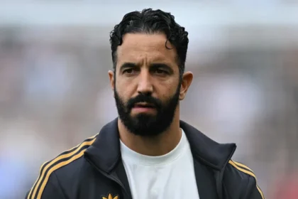 Manchester United Demite Ruben Amorim Após Críticas Públicas E Pior Aproveitamento Do Século; Entenda A Crise Nos Red Devils