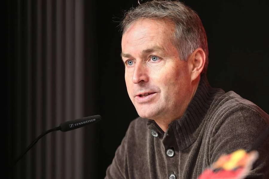 Técnico Do Bayer Leverkusen, Kasper Hjulmand, Envia Mensagem Indireta A Donald Trump Sobre A Groenlândia Em Apelo Por Humanidade