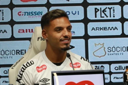 Gabriel Menino Revela Idolatria Por Neymar Em Apresentação No Santos E Sonha Em Fazer História Na Vila Belmiro: ‘É O Melhor Jogador Que Vi Atuar’