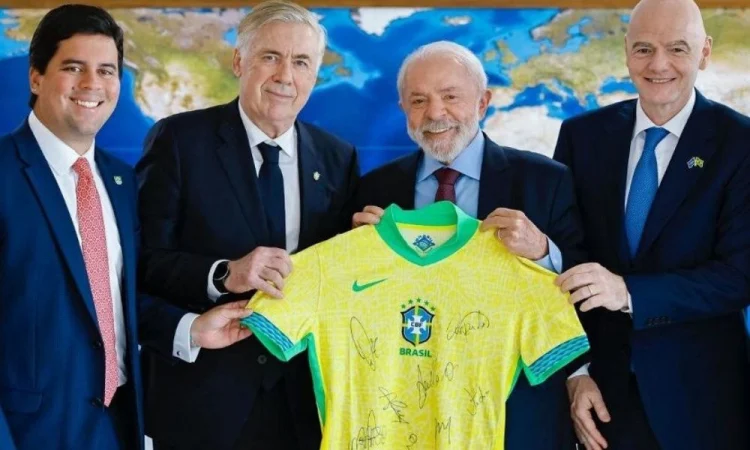 Lula Propõe Ao Presidente Da Fifa, Gianni Infantino, Sediar O Mundial De Clubes De 2029 No Brasil E Celebra Copa Feminina De 2027