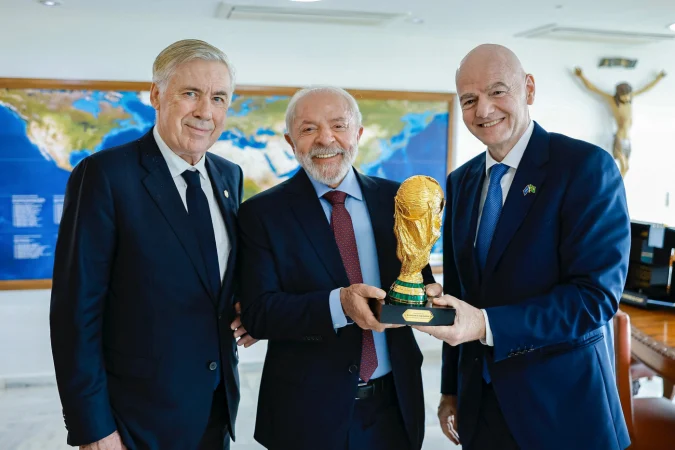 Lula Surpreende Ancelotti Com Pedido Inusitado Para Treinar O Corinthians Após Deixar A Seleção Brasileira