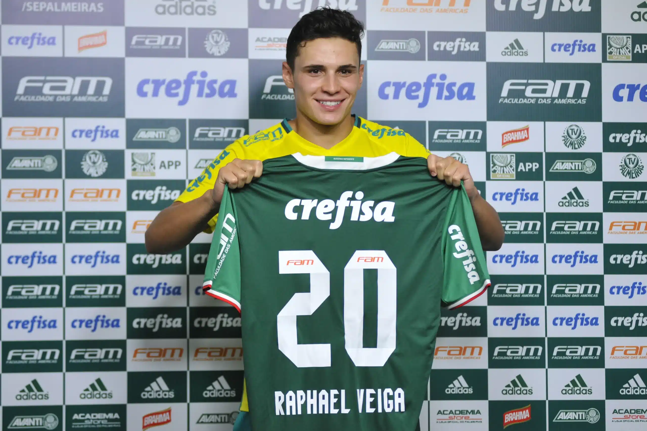 Raphael Veiga, Ídolo E Artilheiro Do Século, Deixa O Palmeiras Rumo Ao América Mex Após Conquistas Históricas E 11 Títulos