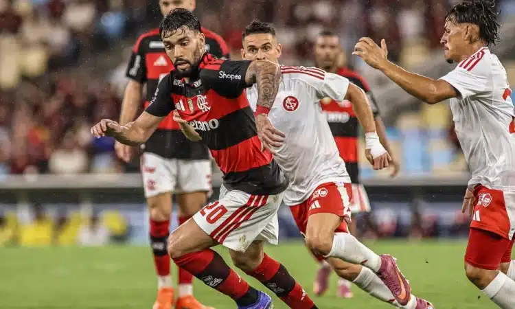 Flamengo E Internacional Empatam Em Jogo Tenso No Maracanã Com Vaias Da Torcida; Arrascaeta Marca De Pênalti