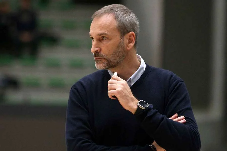 Fernando Sá Freia Euforia No Fc Porto Após Vitória Crucial Contra Sporting, Mas Mantém Olhos No Título Nacional De Basquetebol