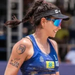 Carol Solberg Suspensa Pela Fivb: Vôlei De Praia Reage à Comemoração Da Atleta Sobre Prisão De Bolsonaro Em Entrevista Pós Pódio