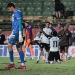 Corinthians Briga, Busca Empate No Fim E Elimina Portuguesa Nos Pênaltis Em Duelo Eletrizante Do Paulistão