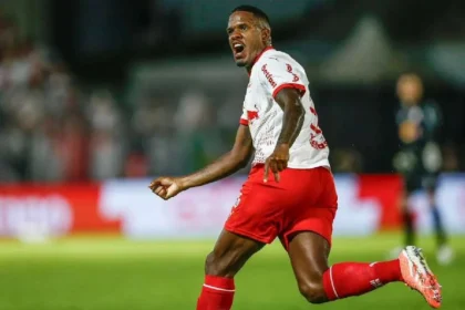 Gustavo Marques, Do Bragantino, Enfrenta Punição Após Declaração Machista Contra Árbitra Daiane Muniz Em Jogo Decisivo