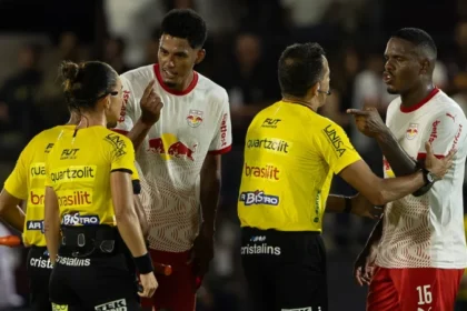 Bragantino Pune Zagueiro Gustavo Marques Com Multa De 50% E Afastamento Após Ataque Machista Contra Árbitra Daiane Muniz No Paulistão; Valor Vai Para Ong De Mulheres