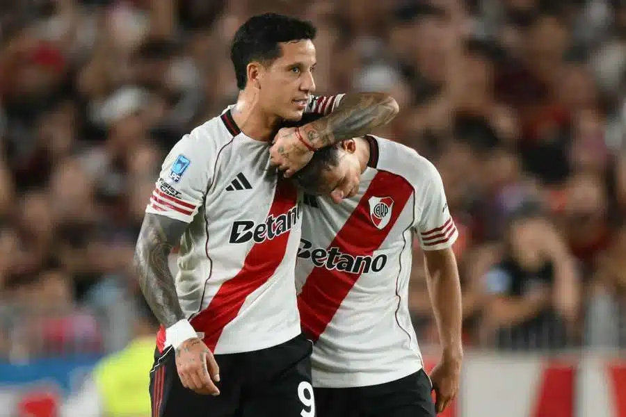River Plate Empata Com Independiente Rivadavia Na Era Pós Gallardo E Jovem Goleiro Beltrán Se Destaca Em Meio à Crise De Resultados