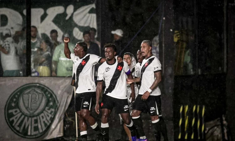 Virada Espetacular: Vasco De Renato Gaúcho Quebra Tabu De 10 Anos Contra O Palmeiras E Deixa A Zona De Rebaixamento No Brasileirão