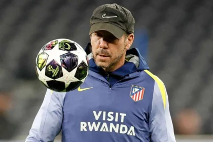 Liga Dos Campeões: Simeone Expressa ‘grande Admiração’ Por Cristian Romero, Capitão Do Tottenham, Apesar De Polêmicas E Crise No Clube Inglês