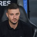 Botafogo Demite Técnico Martín Anselmi Após Vitória Surpreendente; Rodrigo Bellão Assume Interinamente Enquanto Clube Busca Novo Nome