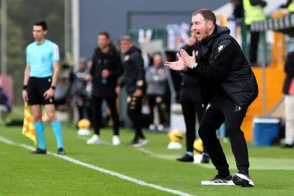 Ian Cathro Pede Estoril Focado Contra Rio Ave ‘mais Equipa’ E Reforçado Na Próxima Rodada Da Liga Portuguesa