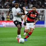 Corinthians Não Aproveita Vantagem De Um Jogador A Mais E Empata Em 1 A 1 Com O Flamengo Na Neo Química Arena Pelo Brasileirão