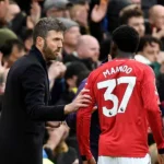 Manchester United Aproveita Pausa Para Definir Futuro De Carrick, Renovar Contratos E Acelerar Busca Por Dois Meio Campistas Para A Próxima Temporada