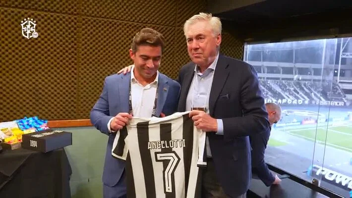 Botafogo: Do Auge Na Libertadores Ao Caos Financeiro Em Guerra De Poder Com Textor