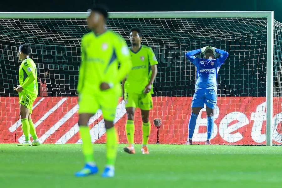 A Queda Do Avs Na Liga: Da Ascensão Rápida à Despromoção Após Projeto Marcado Por Instabilidade E Planeamento Falho