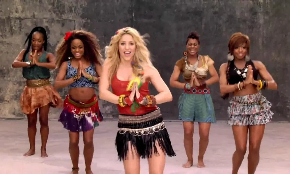Além Do Gol: Como A Copa Do Mundo Se Tornou A Maior Pista De Dança Do Planeta E Redefiniu A Indústria Musical Global Com Hits De Shakira E Ricky Martin