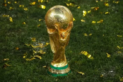 Piores Copas Do Mundo Da Fifa: A História Oculta Dos Torneios Marcados Por Violência, Polêmicas Políticas E Erros Que Forçaram A Mudança Das Regras Do Futebol