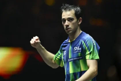 Hugo Calderano Desafia Wang Chuqin, Líder Mundial, Na Semifinal Da Copa Do Mundo De Tênis De Mesa Em Macau Na Madrugada De Domingo