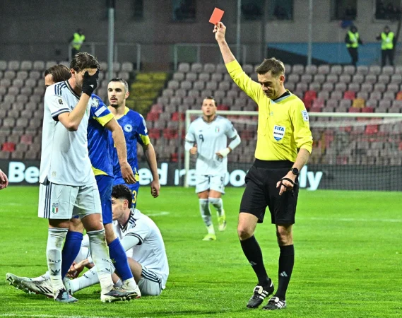 Crise Na Itália: Imprensa Revela Discussão Por Bônus De 300 Mil Euros Antes Da Eliminação Da Copa Do Mundo