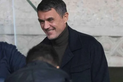 Paolo Maldini é O Favorito Do Governo Para Presidir A Federação Italiana De Futebol Em Meio à Crise