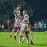 Vitória X Coritiba: Onde Assistir Ao Vivo, Horário E Transmissão Do Duelo Pelo Campeonato Brasileiro