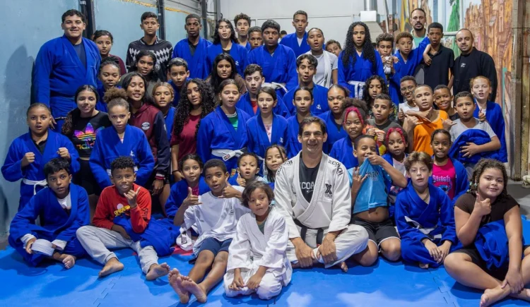 Jiu Jitsu Além Do Tatame: Como A Arte Marcial Transforma Vidas E Comunidades Do Brasil Aos Eua