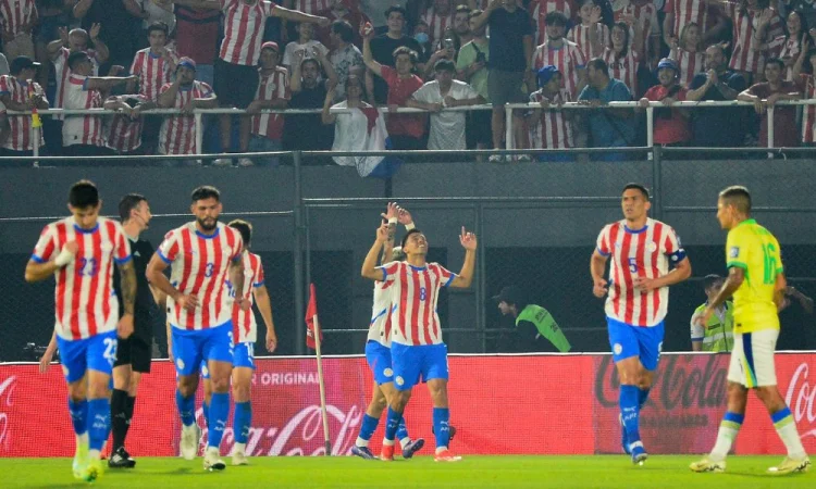 Artilheiros Do Paraguai Em Copas: Nelson Cuevas, O “pipino”, Reina Com 3 Gols E Desafia Nova Geração Da Albirroja