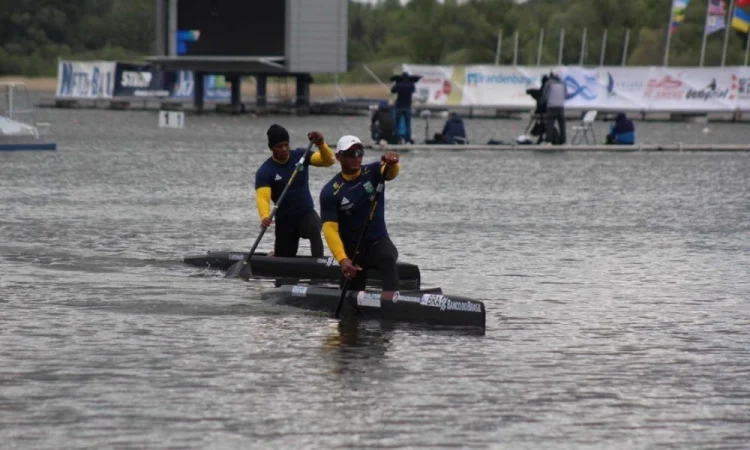 Brasil Brilha Na Alemanha: Isaquias Queiroz E Gabriel Assunção Conquistam Ouro E Bronze Na Copa Do Mundo De Canoagem