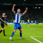 Adeus Dragão: Luuk De Jong Deixa O Fc Porto Após Uma Temporada De Lesões, Título Inédito E Carinho Da Torcida