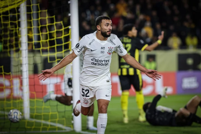 Corinthians Arranca Vitória Suada Contra Atlético Mg Com Golaço De Labyad No Apagar Das Luzes E Respira No Brasileirão; Depay Volta Aos Gramados