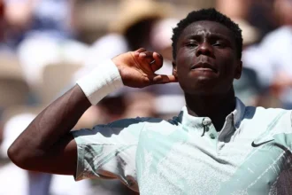 Roland Garros: Jovem Francês De 17 Anos, Kouame, Choca O Mundo Do Tênis Ao Dominar Ex Número Três Cilic Em Sua Estreia No Grand Slam