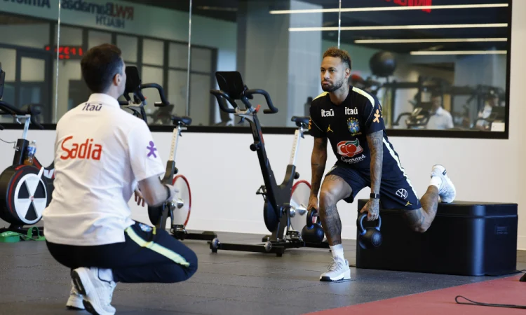 Ancelotti Confirma Ressonância Crucial De Neymar Na Segunda Feira (8) Para Definir Retorno Aos Treinos Da Seleção Brasileira