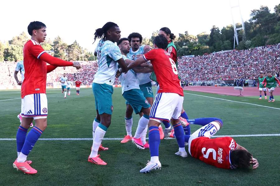 Expulsão De Rafael Leão Em Portugal X Chile: Craque Português Corre Risco De Perder Estreia Na Copa Do Mundo 2026 Por ‘conduta Violenta’