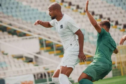Farense Conquista Primeira Vitória Da Pré Época Em Setúbal Com Gols De Reforços Gabriel Barbosa E João Gastão