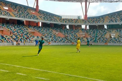 Beira Mar Supera Tondela Por 2 A 1 E Conquista O Troféu Paixão Aurinegra Com Destaque Para Bis De Didi