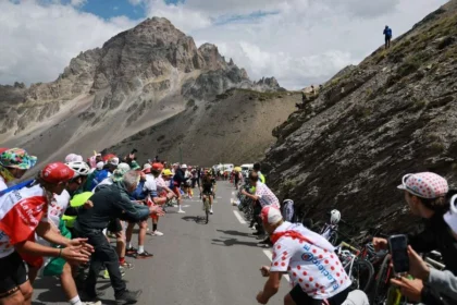 Tour De France 2023: Calor Extremo E Incêndios Florestais Forçam Adaptações Históricas E Sem Precedentes Na Prova De Ciclismo