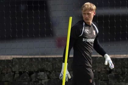 Exclusivo: Ex Diretor De Horníček Revela Bastidores Da Infância Do Goleiro Do Newcastle E A Curiosa Exigência: ‘a Mãe Trazia Documentos Para Confirmar Data De Nascimento’