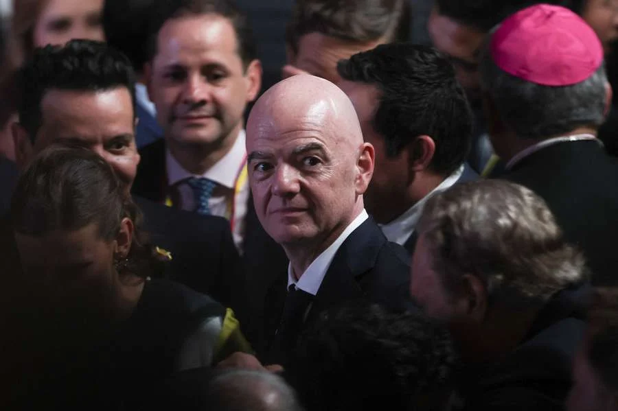 Gianni Infantino, Presidente Da Fifa, Nega Fortes Acusações De Favorecimento E Relacionamento Íntimo Na Uefa