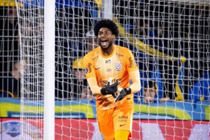 Rosario Central Acusa Torcida Do Corinthians De Racismo E Contesta Denúncia De Hugo Souza Na Libertadores