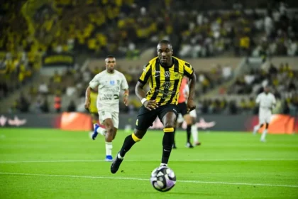 Edson Álvarez: Do Esquecimento Na Turquia à Nova Esperança Na Laliga Com A Real Sociedad