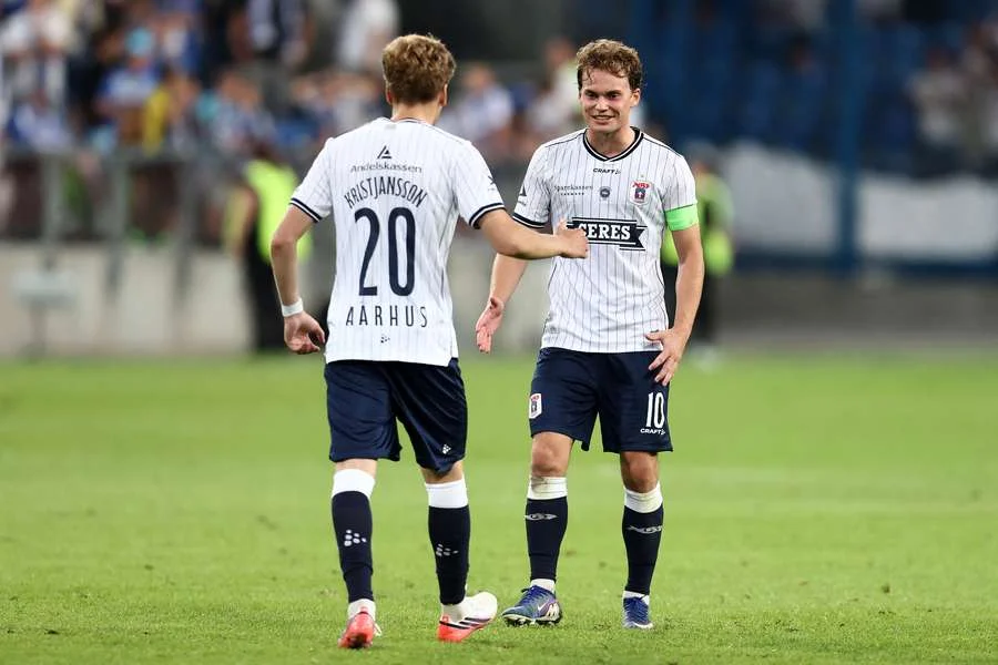Aarhus Empata Novamente Na Superliga Dinamarquesa (2 2) Com Odense E Chega Fragilizado Para Decisão Contra O Benfica Na Liga Europa