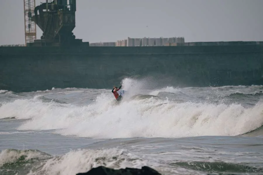 Francisco Ordonhas E Maria Salgado Brilham No Xacobeo Norte Surf Fest Em Matosinhos E Avançam Para Fases Decisivas