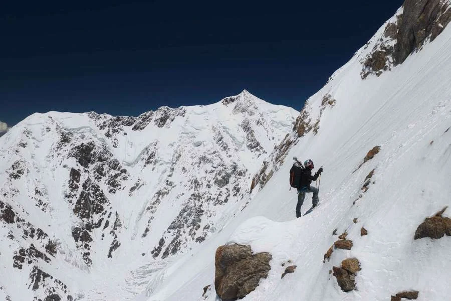 Tragédia No Cáucaso Russo: Avalanche Surpreende Grupo De Alpinistas Em Bezengi, Deixando 11 Mortos E Seis Desaparecidos